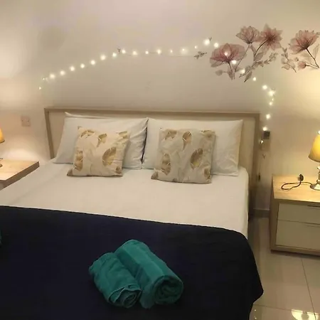 Apartment Flat Near Paceville And St Julian *