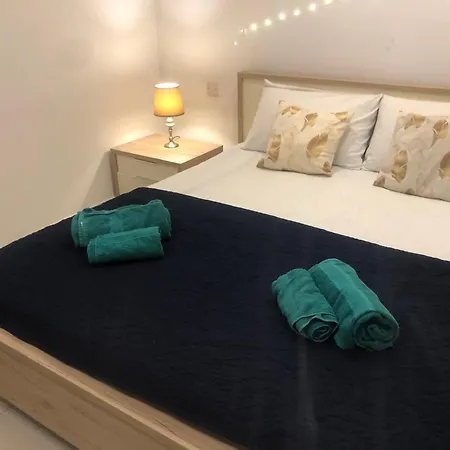 Flat Near Paceville And St Julian * Is-Swieqi